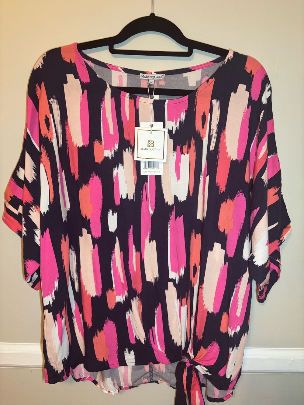 Women's Mary Square Navy Pink Abstract Tie-Hem Top